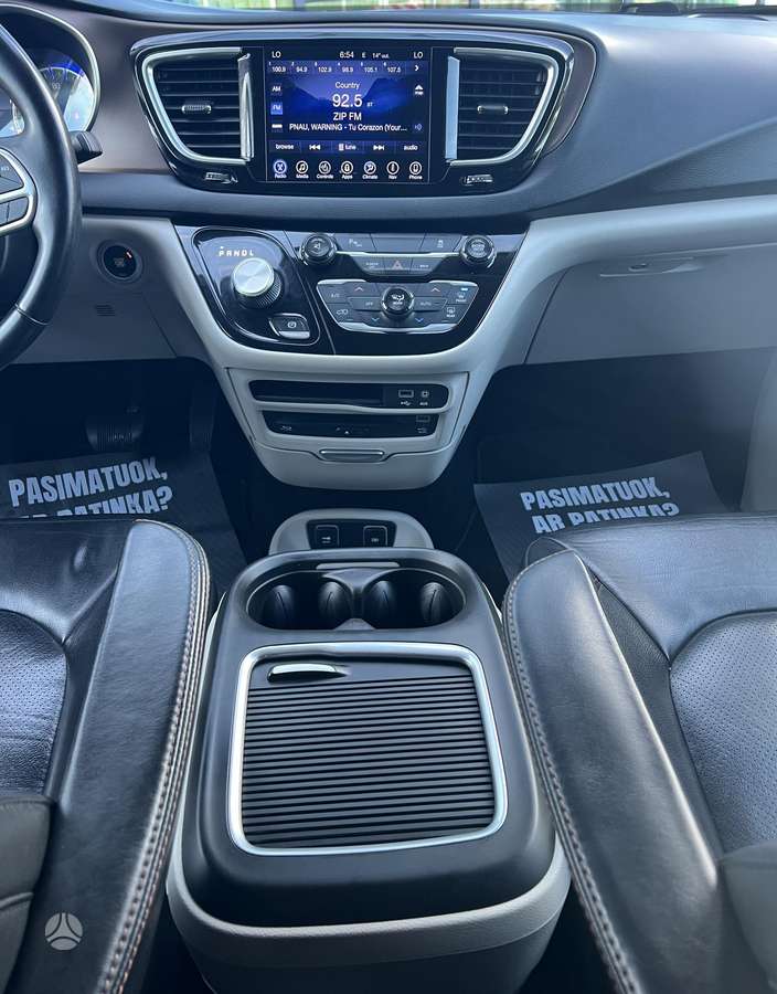 Chrysler Pacifica, 3.6 l., Минивэн