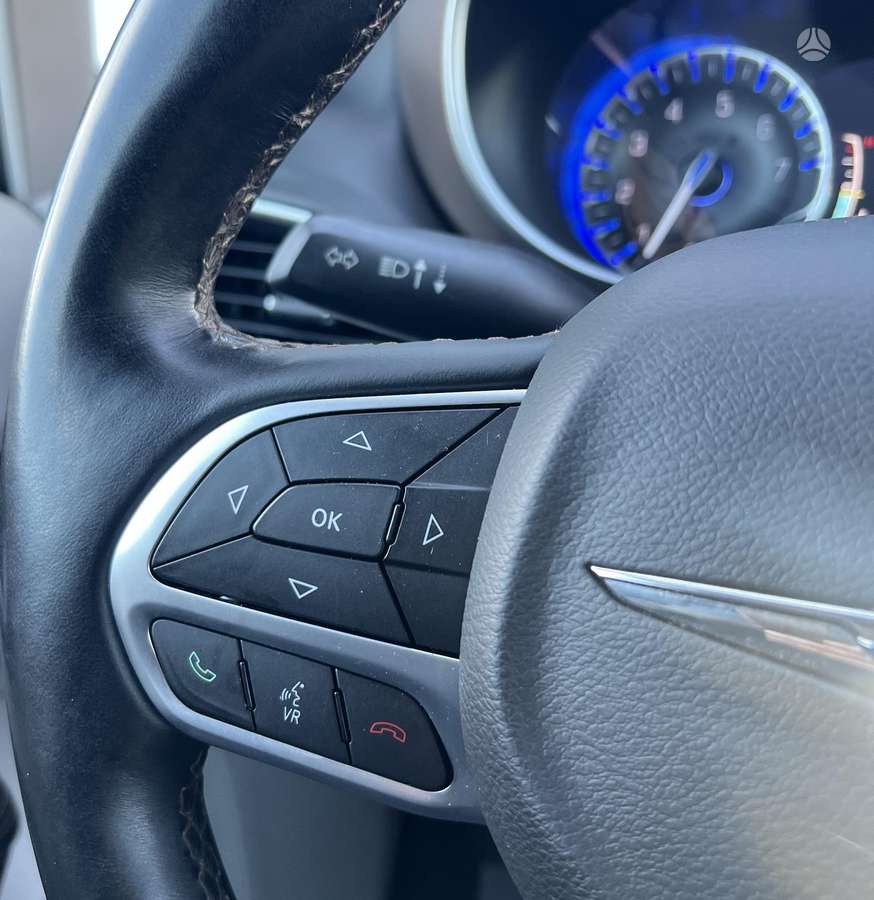 Chrysler Pacifica, 3.6 l., Минивэн