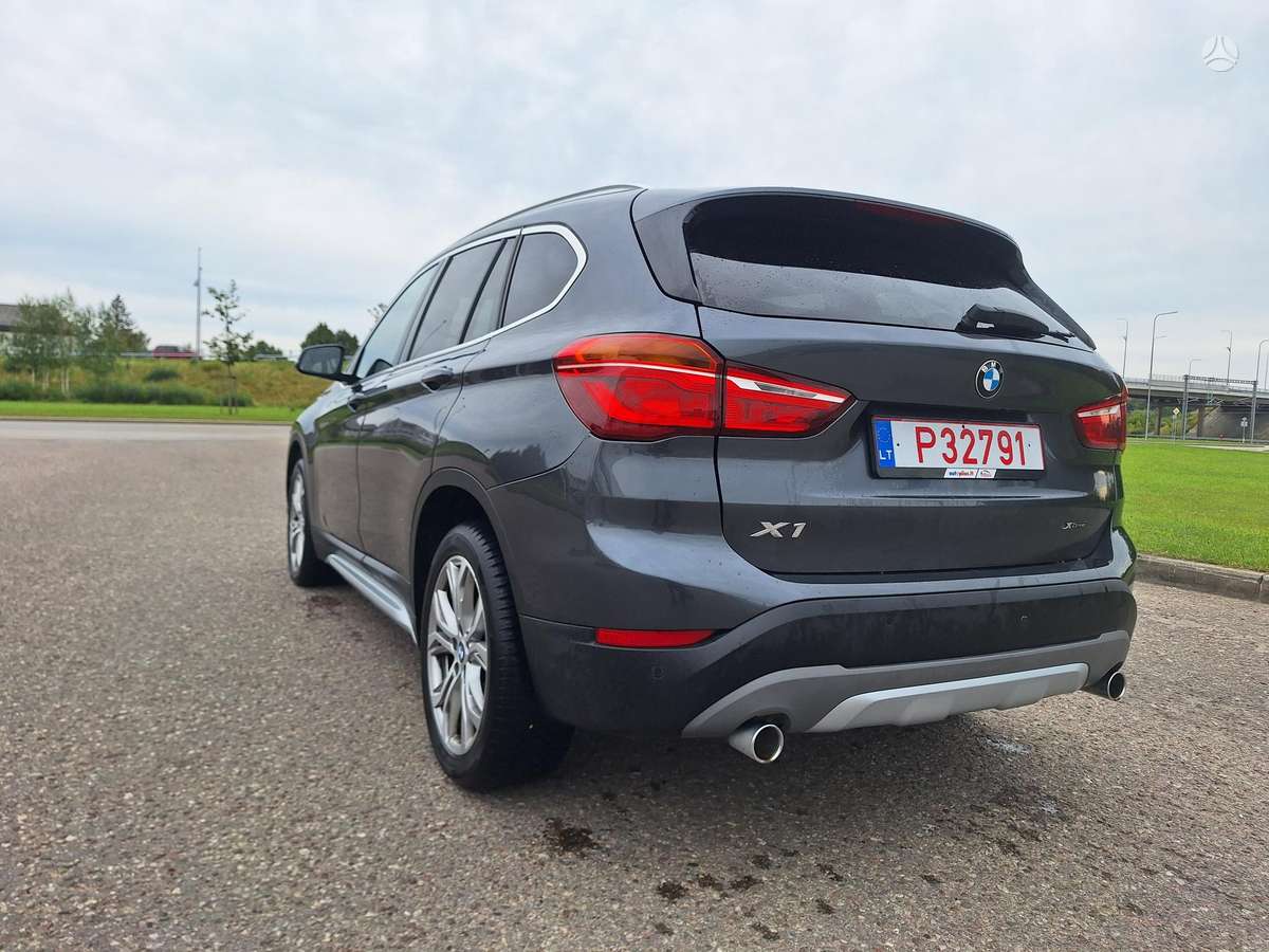 BMW X1 - 4