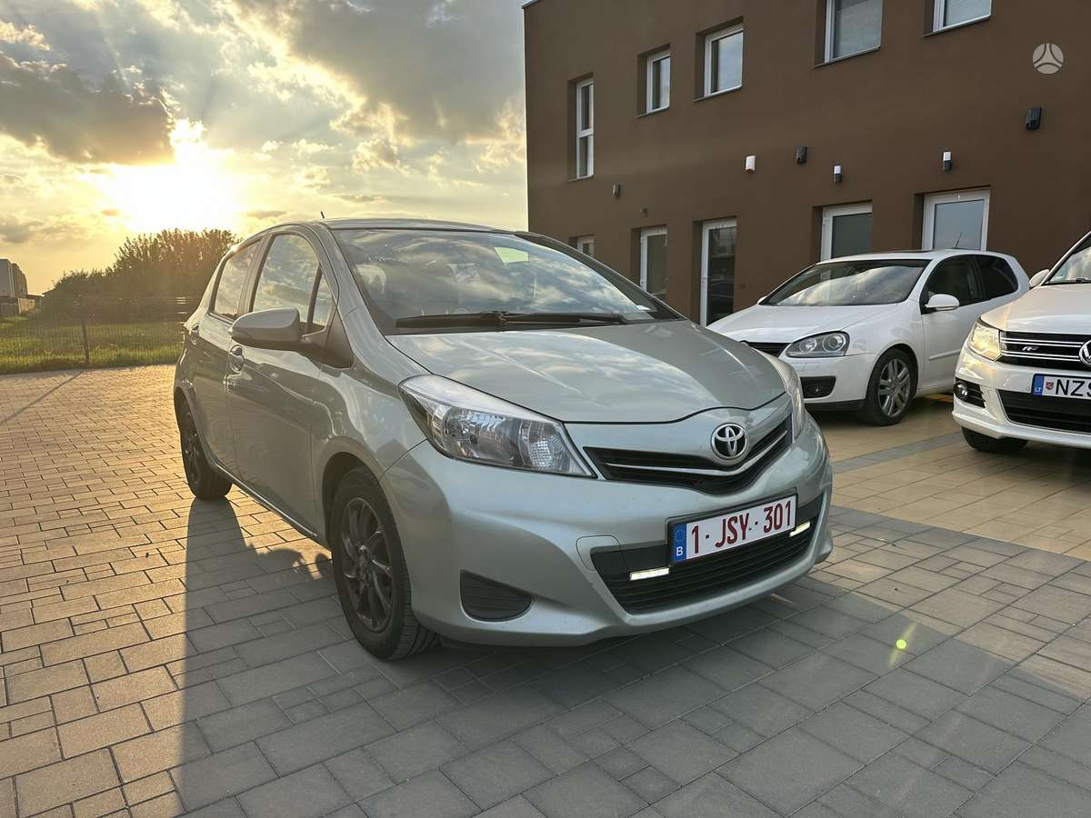 Toyota Yaris - 3