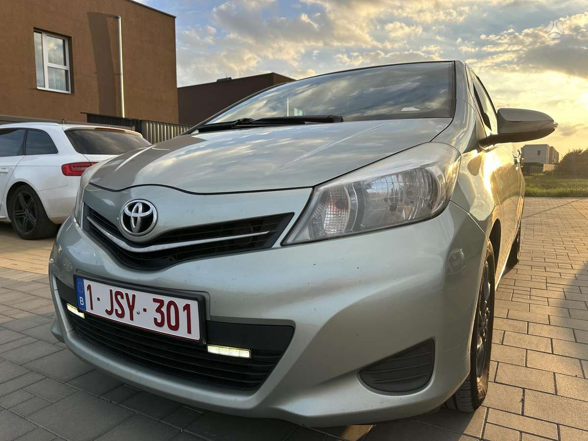Toyota Yaris - 6