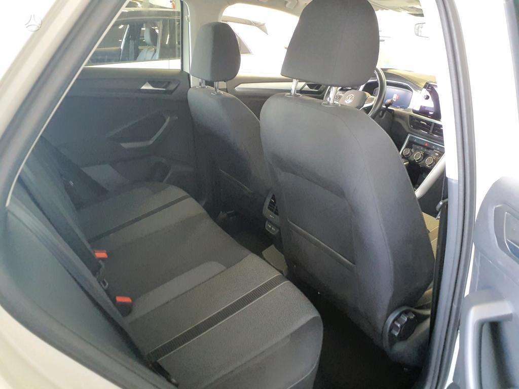Volkswagen T-Roc - 10