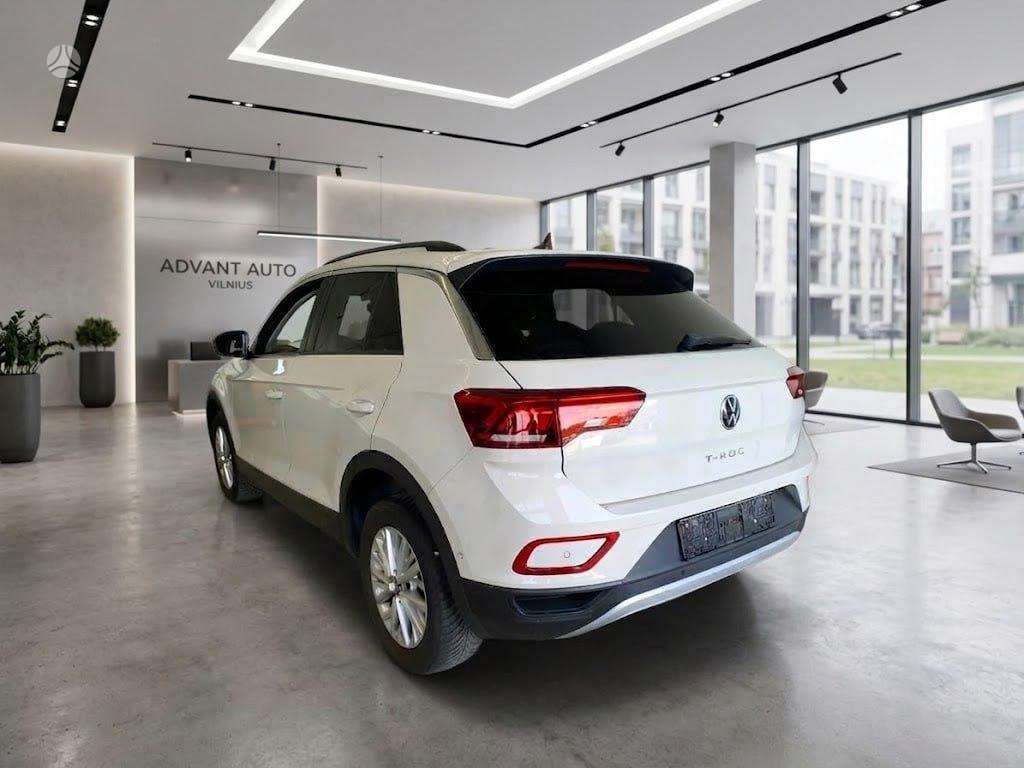 Volkswagen T-Roc - 4