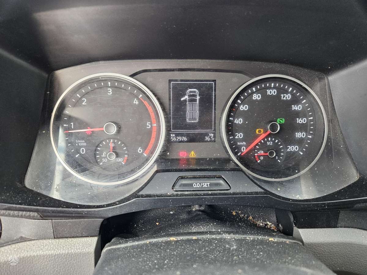 Volkswagen Crafter - 11