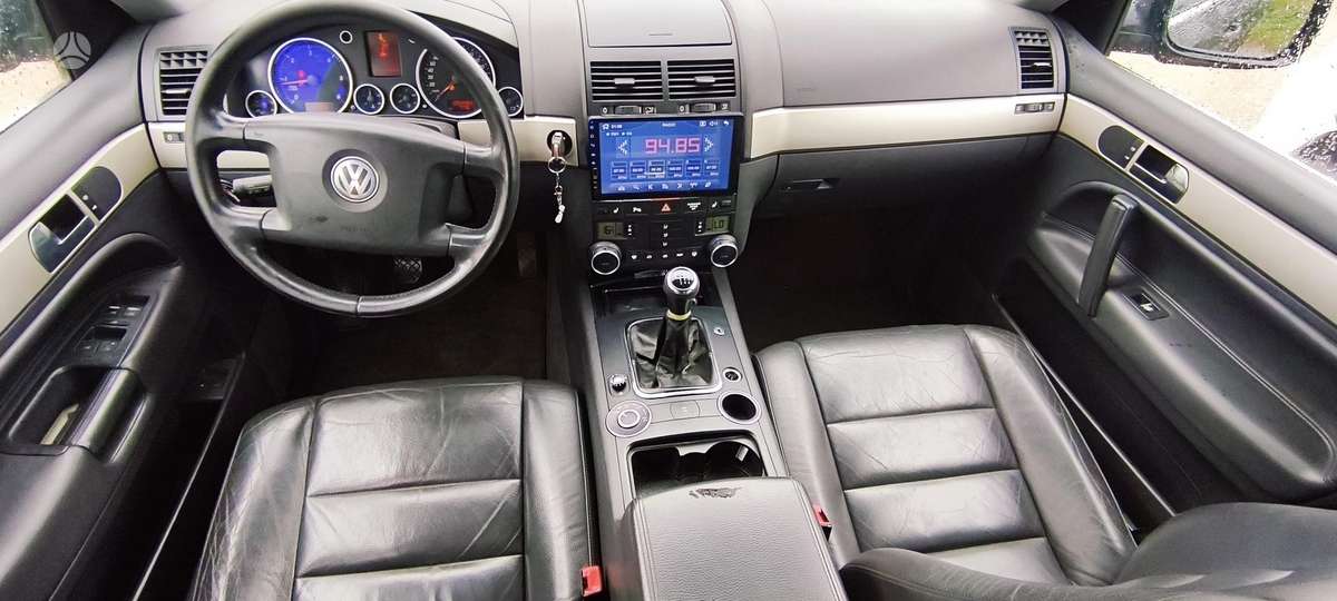 Volkswagen Touareg - 3