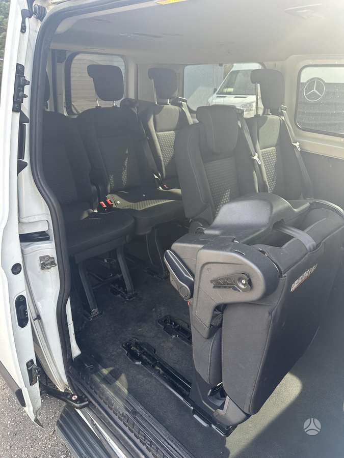 Ford Transit Custom - 8