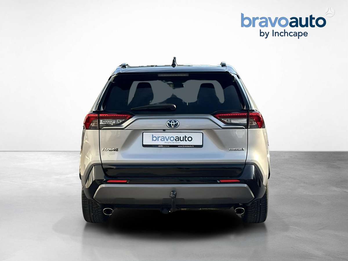 Toyota RAV4 - 4