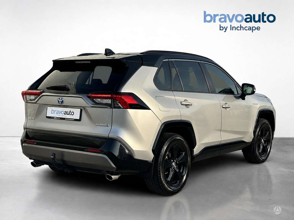 Toyota RAV4 - 5