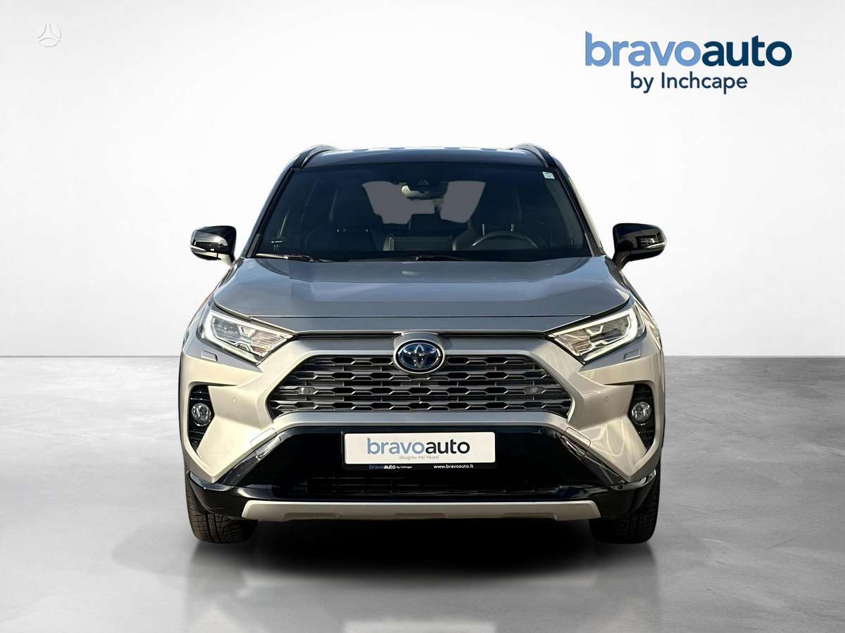 Toyota RAV4 - 8
