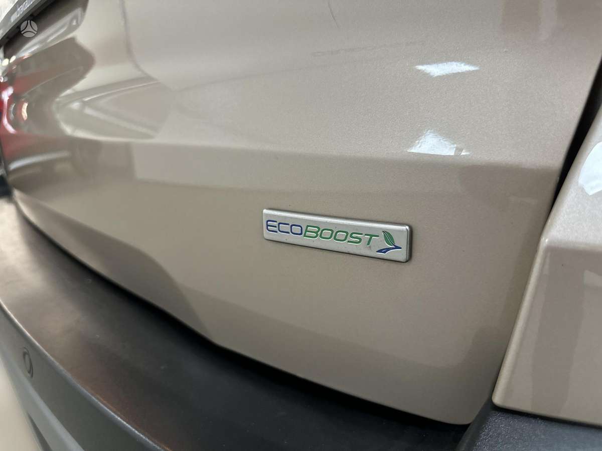 Ford EcoSport - 9