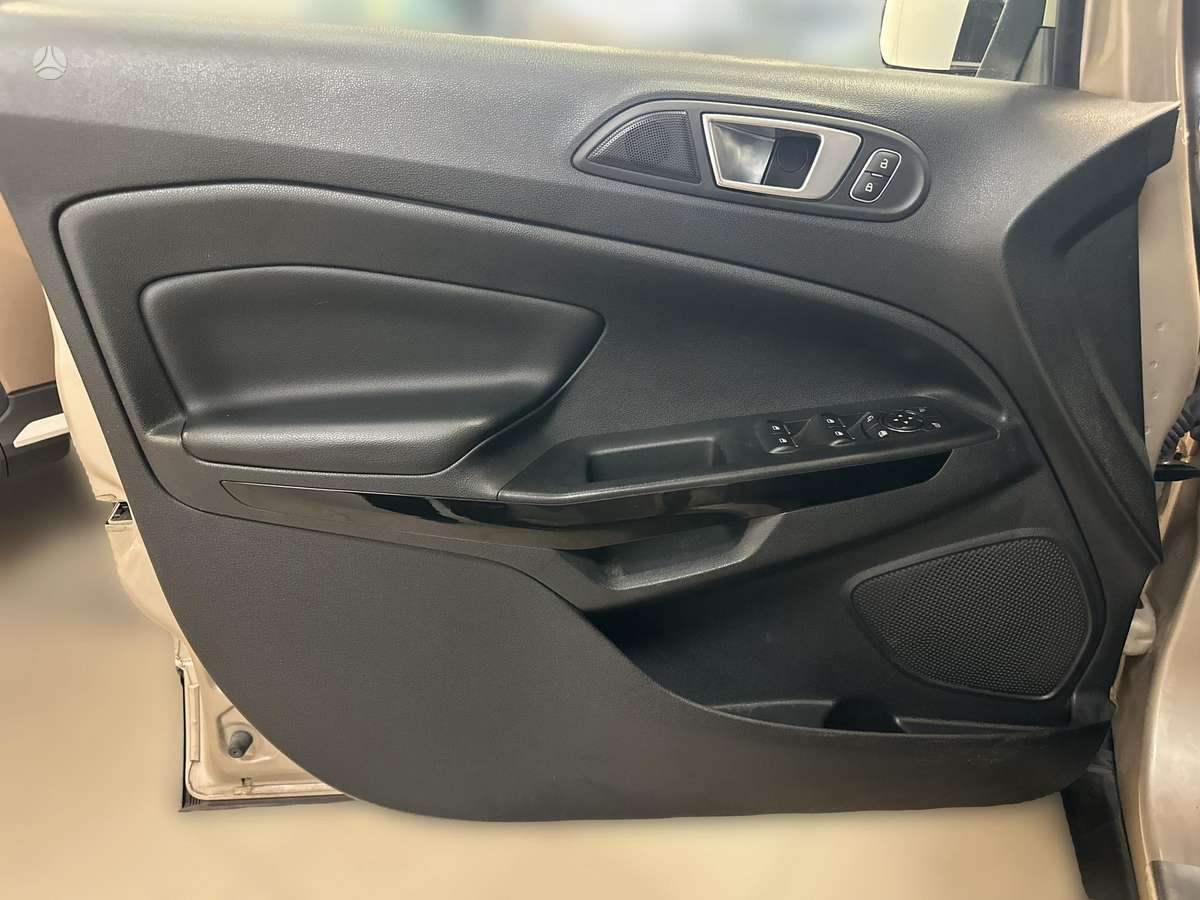 Ford EcoSport - 11