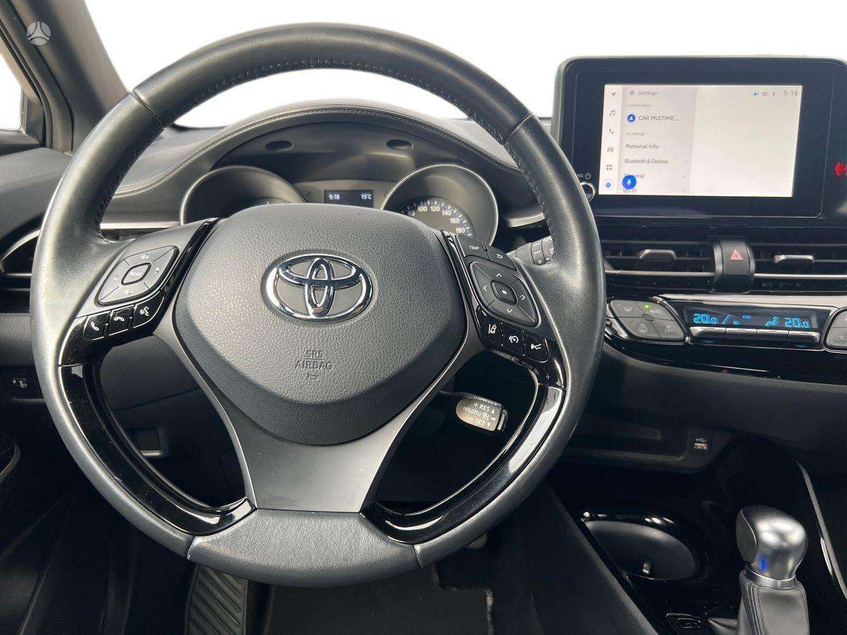 Toyota C-HR - 9