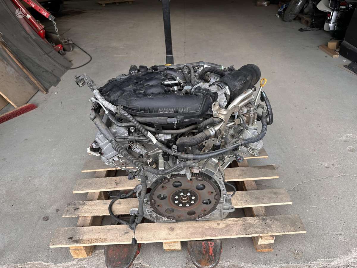 Lexus IS 250 engine