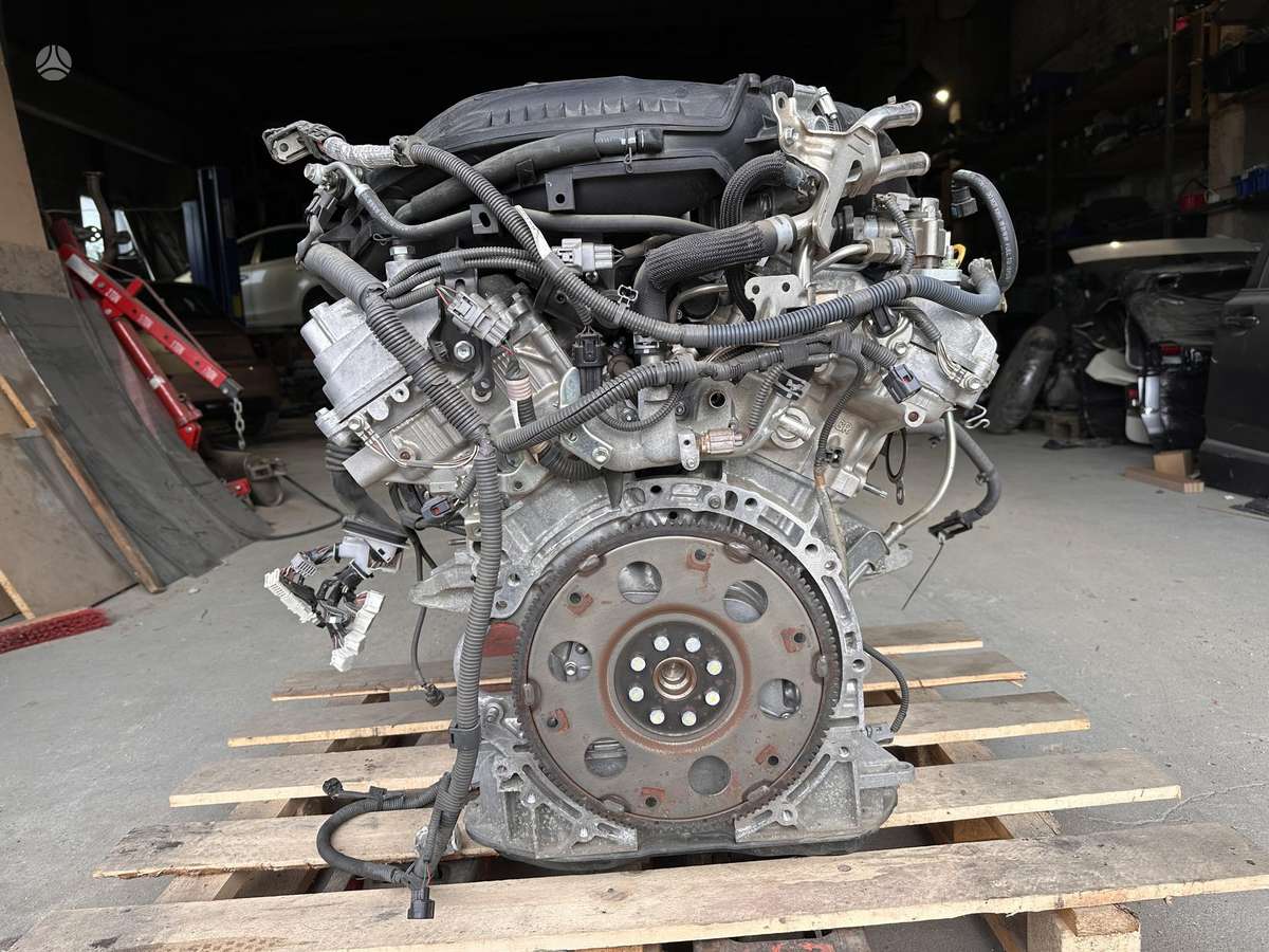 Lexus IS 250 engine