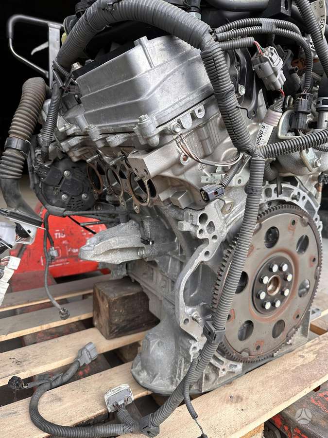 Lexus IS 250 engine