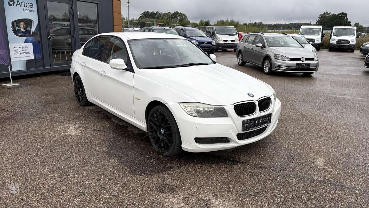 BMW 320 - 1