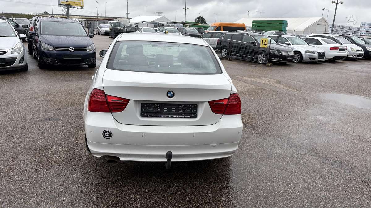 BMW 320 - 3