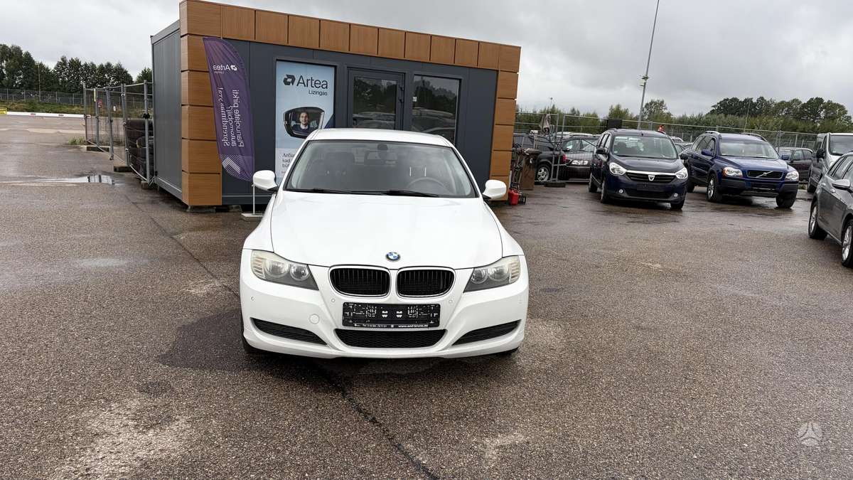 BMW 320, 2.0 l., Седан