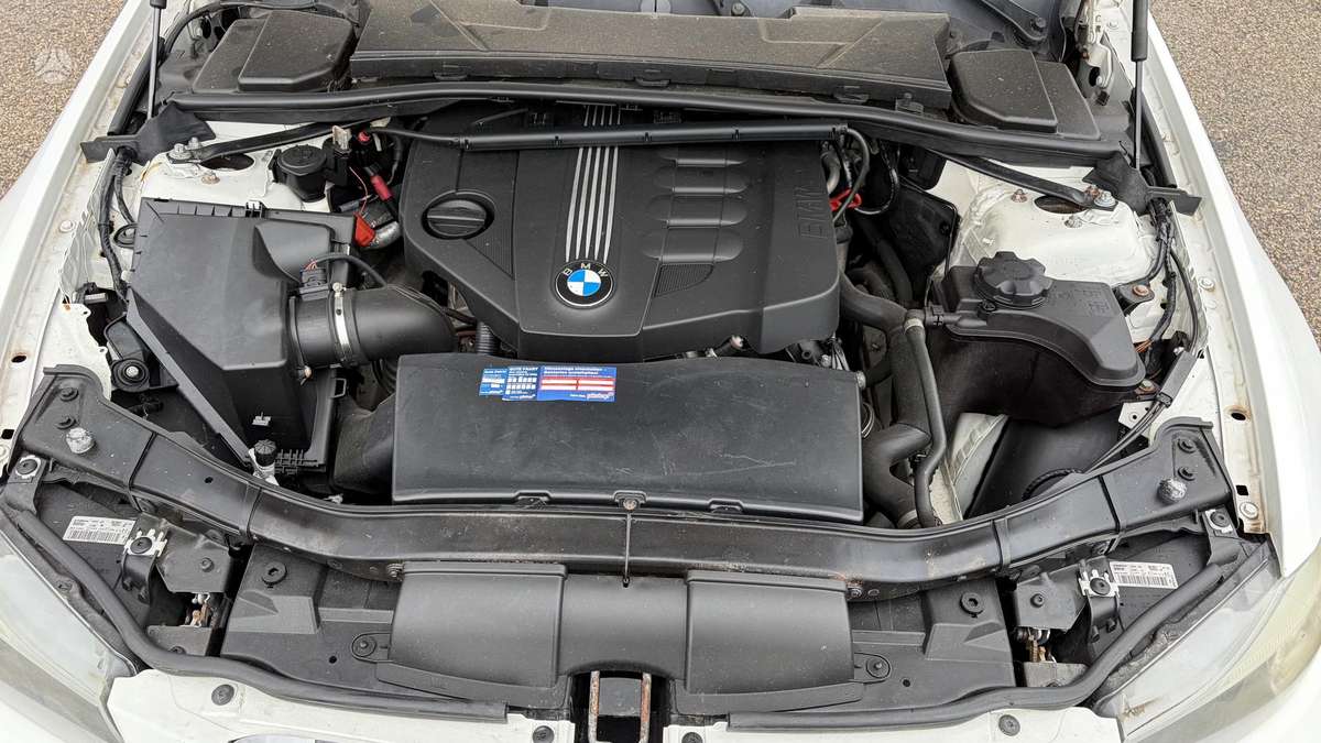 BMW 320, 2.0 l., Седан
