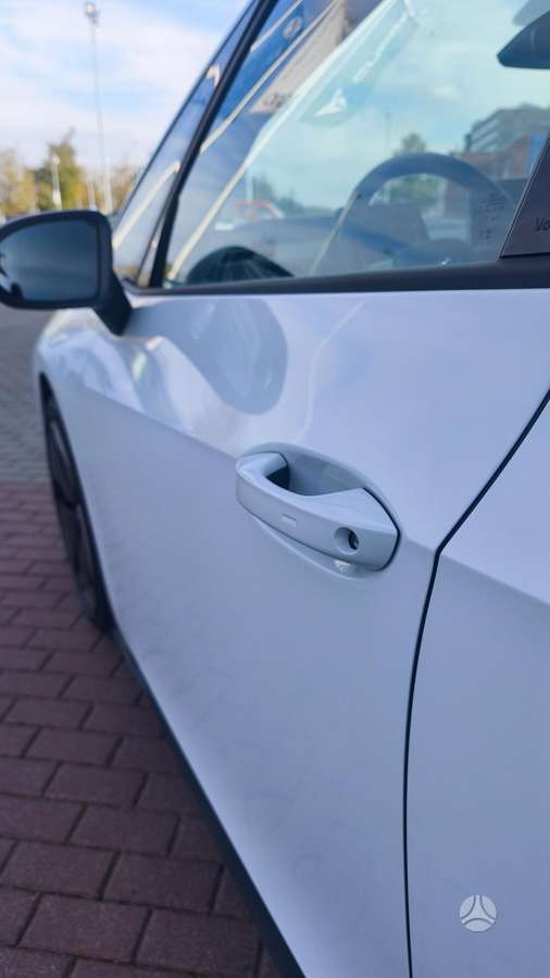 Volkswagen ID.3 - 10