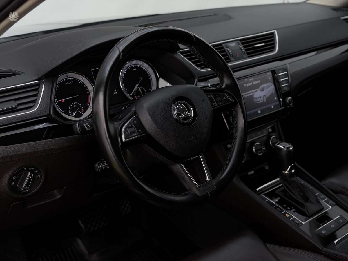 Škoda Superb - 9
