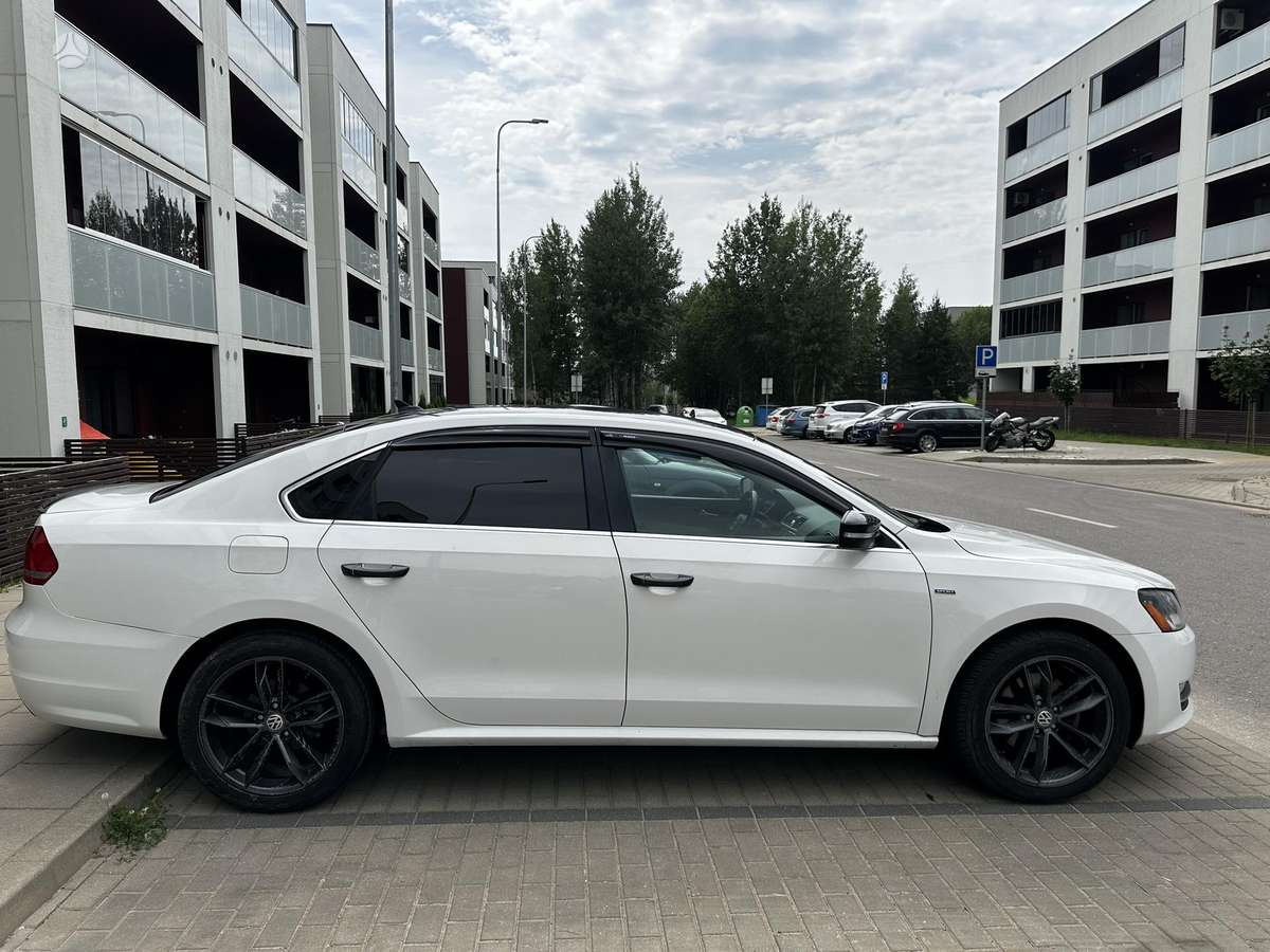 Volkswagen Passat - 3