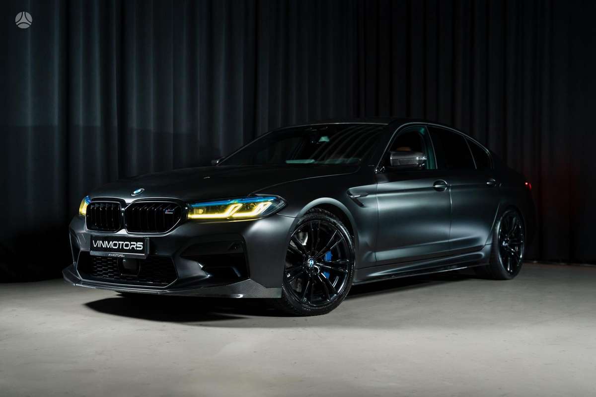 BMW M5, 4.4 l., Седан