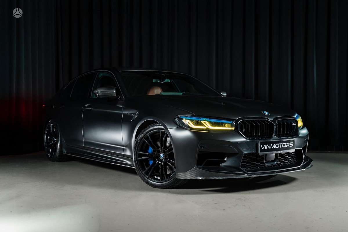 BMW M5, 4.4 l., Седан