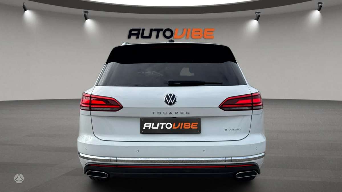 Volkswagen Touareg - 4
