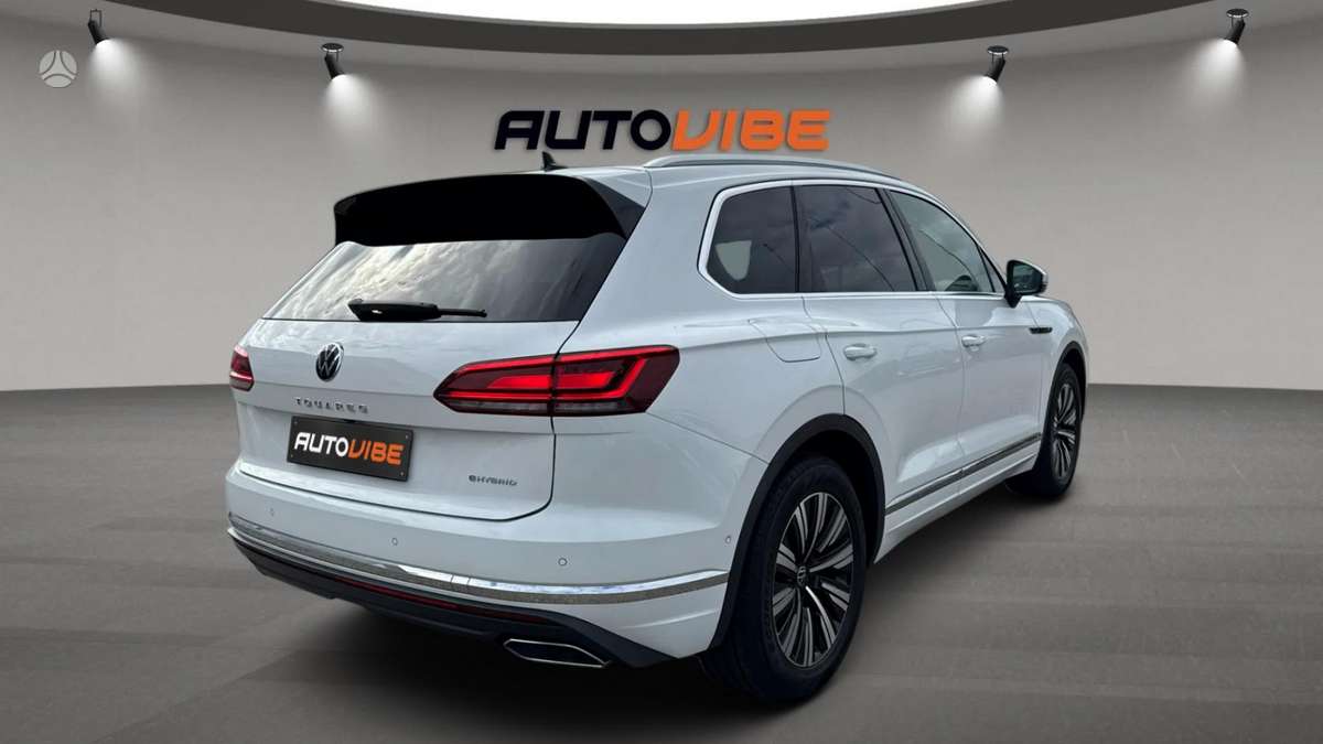 Volkswagen Touareg - 6