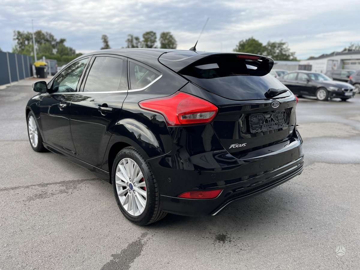 Ford Focus - 6