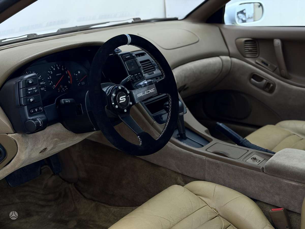 Nissan 300 ZX - 8