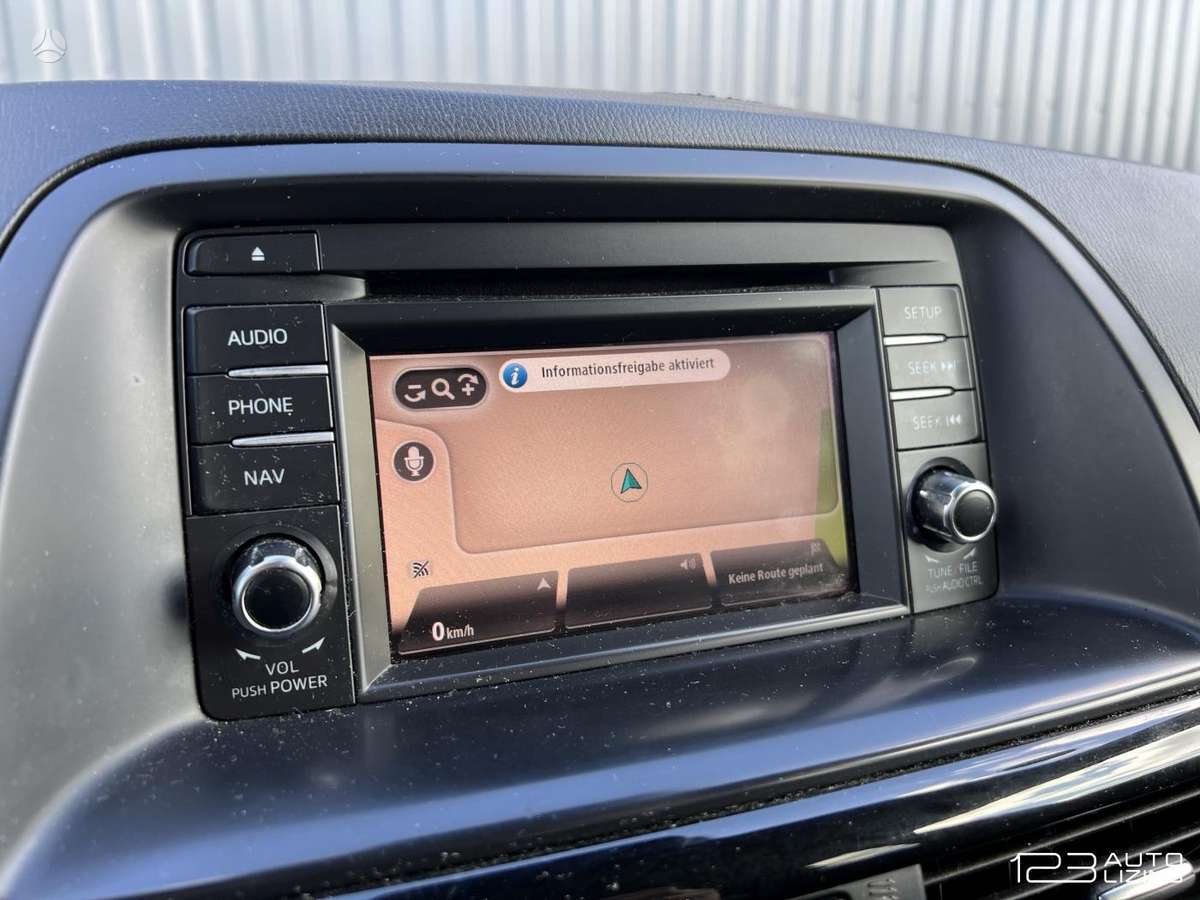 Mazda CX-5, 2.2 l., off-road / crossover