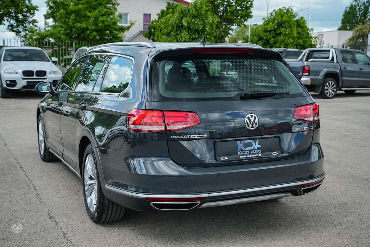 Volkswagen Passat Alltrack - 9