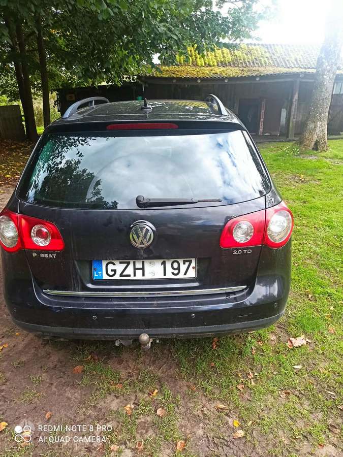 Volkswagen Passat - 2