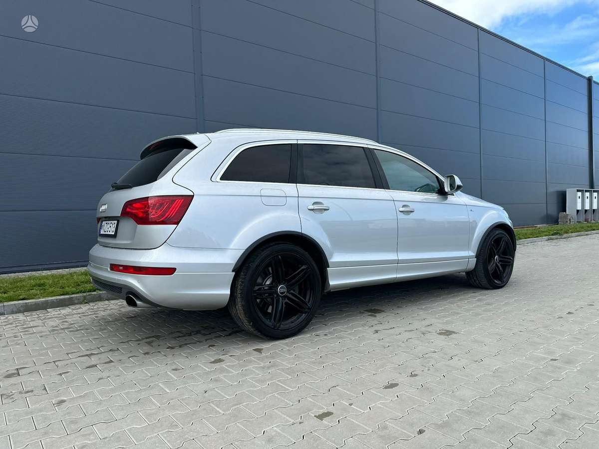 Audi Q7 - 3