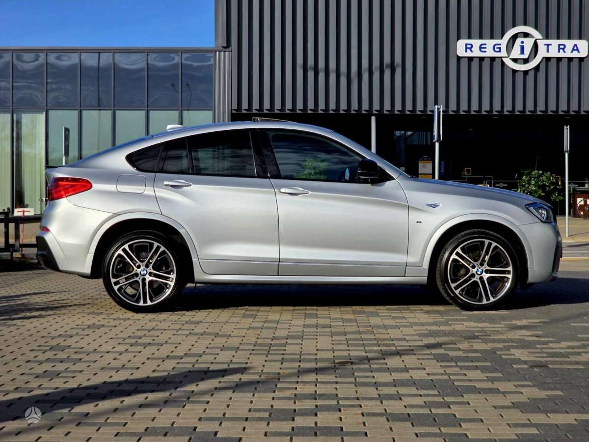 BMW X4 - 10