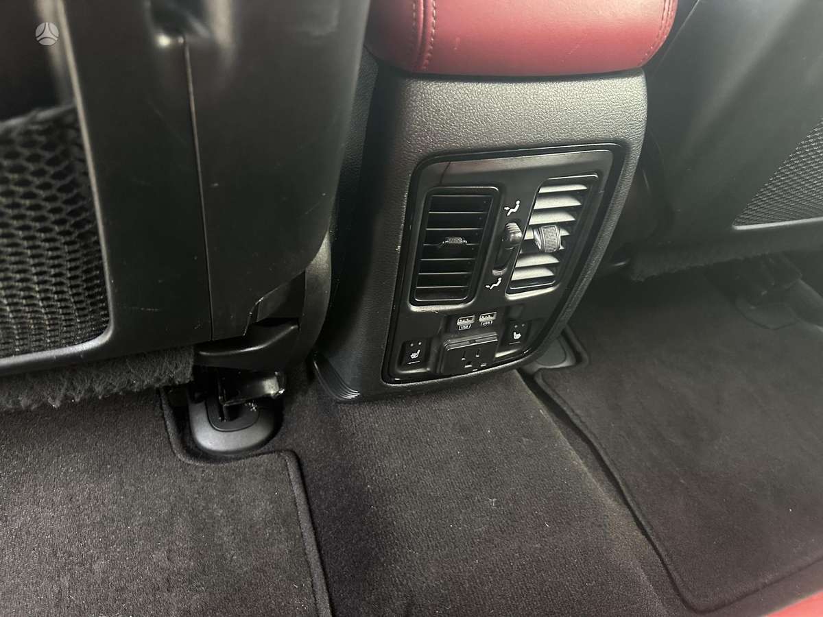 Dodge Durango, 5.7 l., off-road / crossover