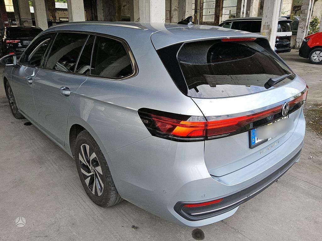Volkswagen Passat - 6