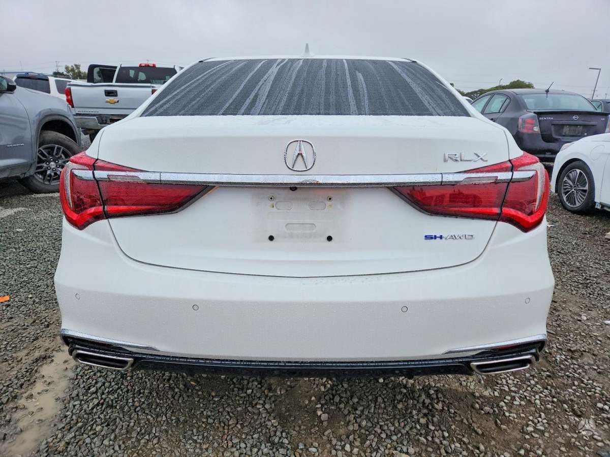 Acura RLX
