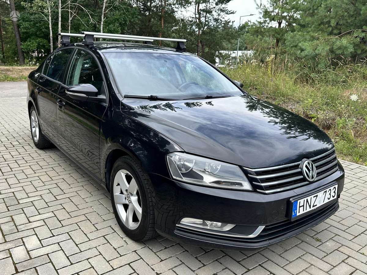 Volkswagen Passat - 2