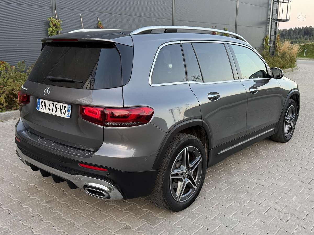 Mercedes-Benz GLB200 - 6