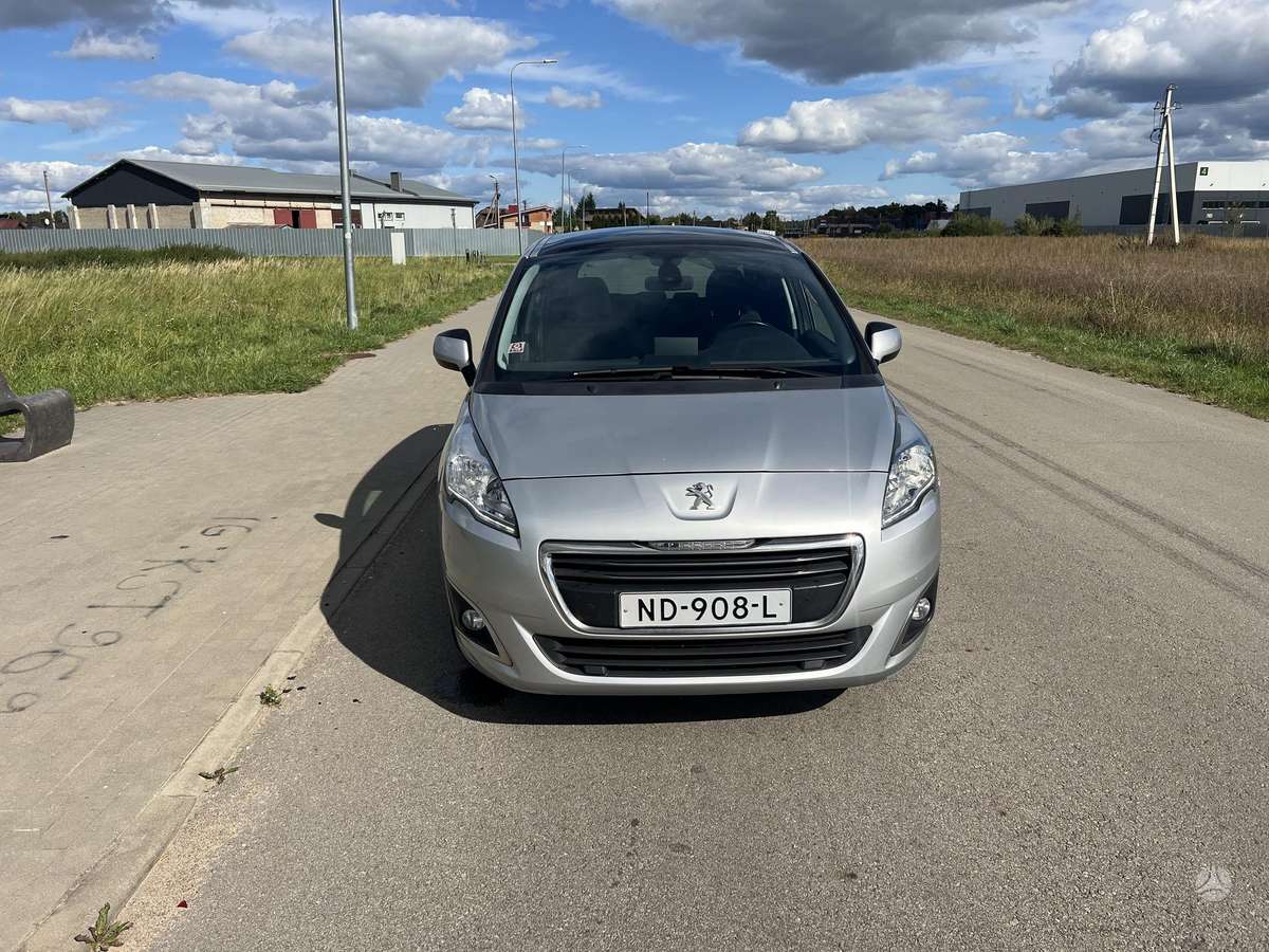 Peugeot 5008 - 3