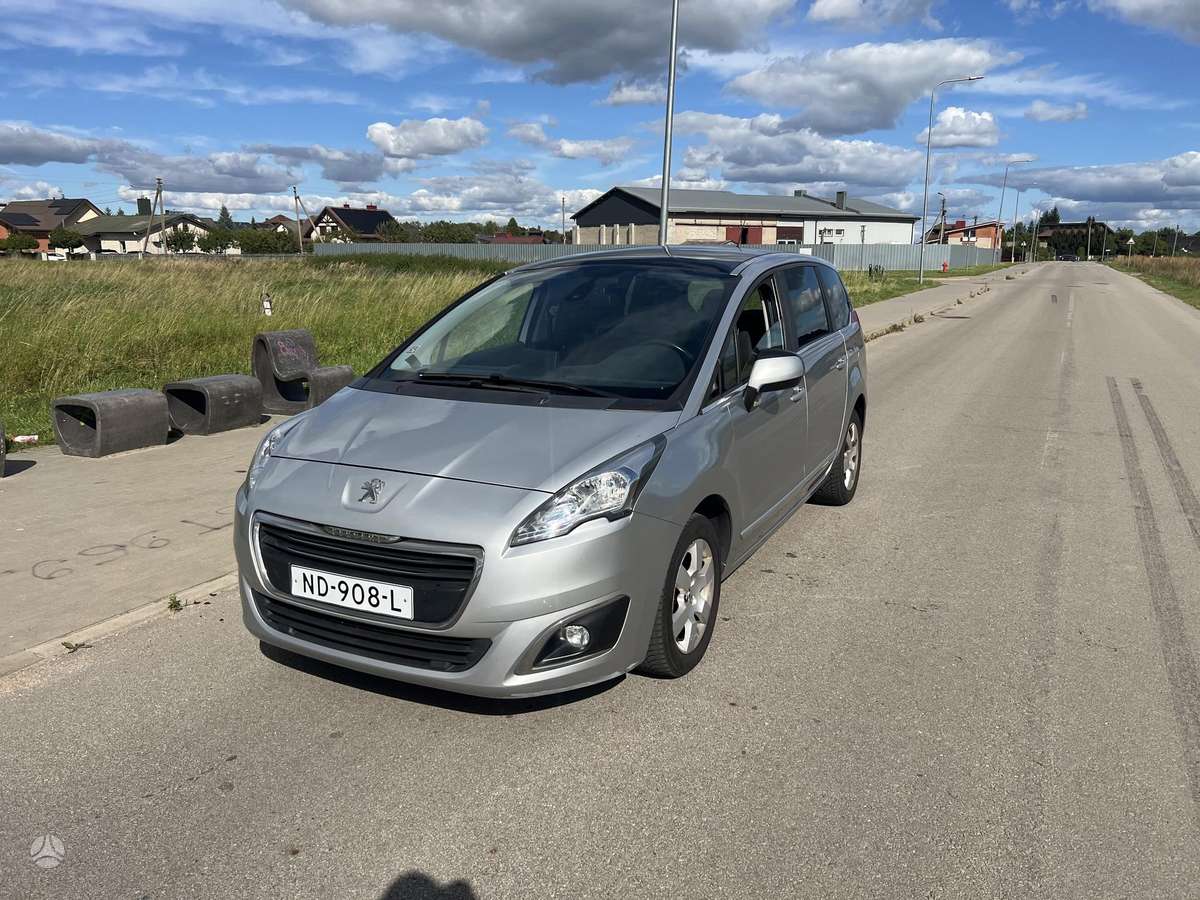 Peugeot 5008 - 4
