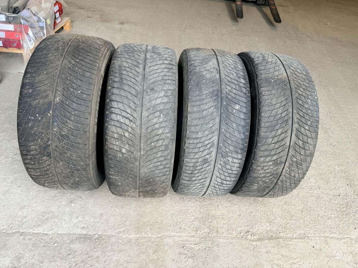 Michelin Pilot Alpin 5 SUV, winter 285/45 R21