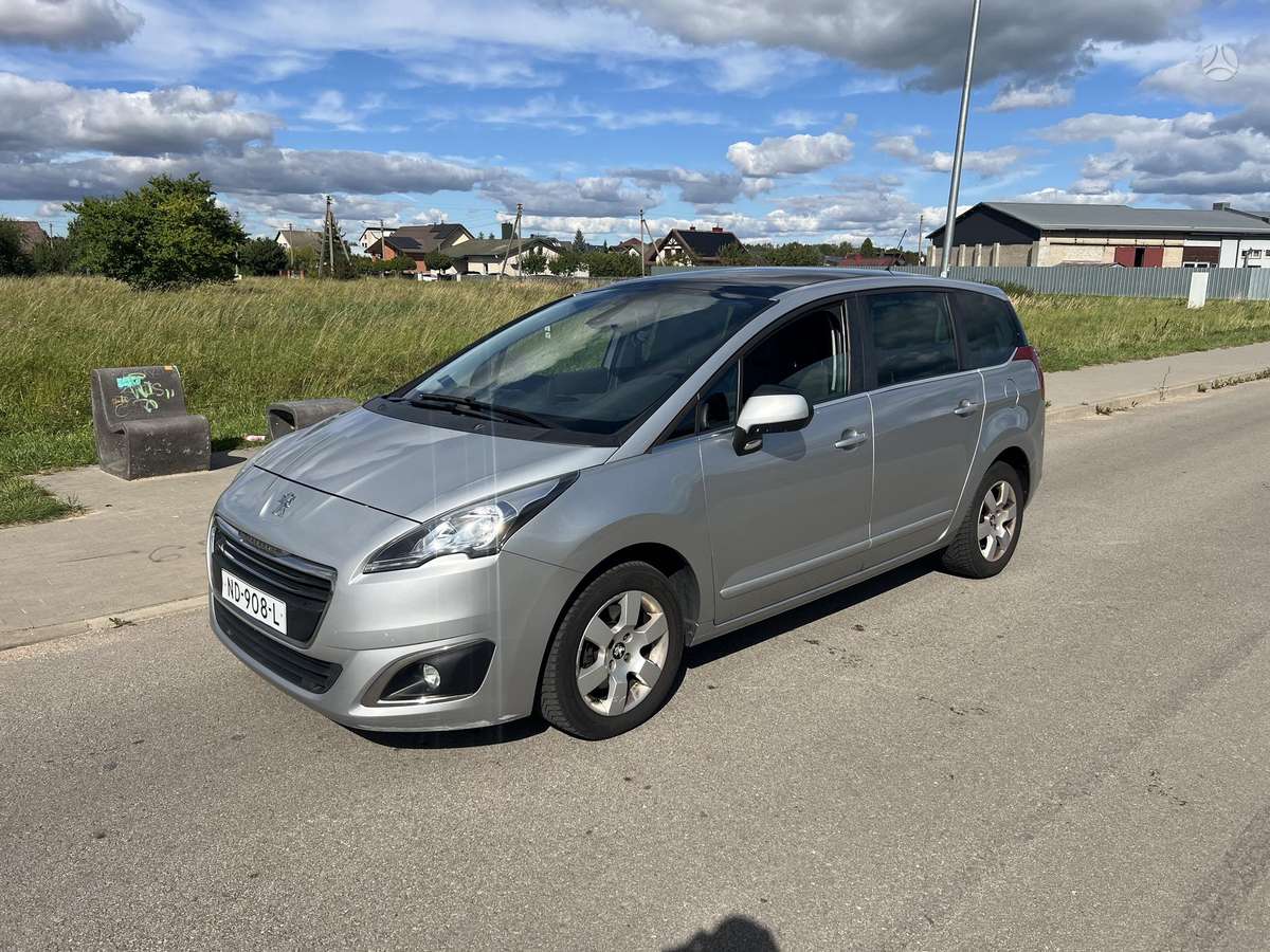Peugeot 5008 - 5