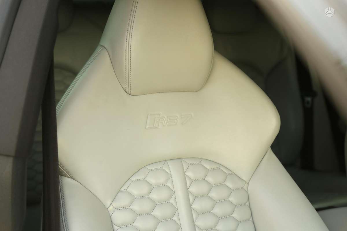 Audi RS 7, 4.0 l., hatchback