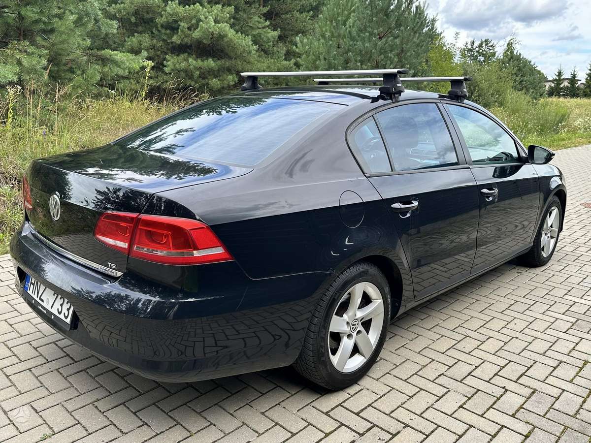 Volkswagen Passat - 6