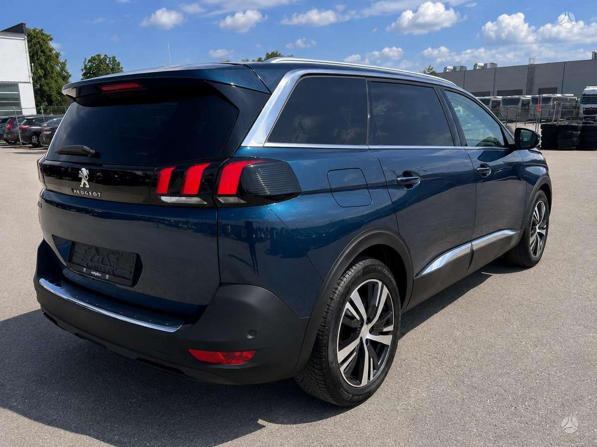 Peugeot 5008 - 4