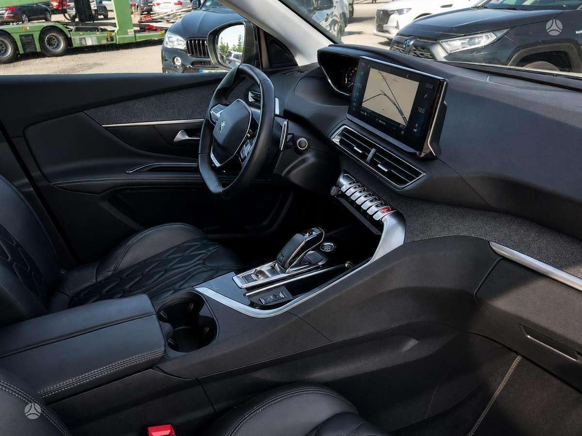 Peugeot 5008 - 12
